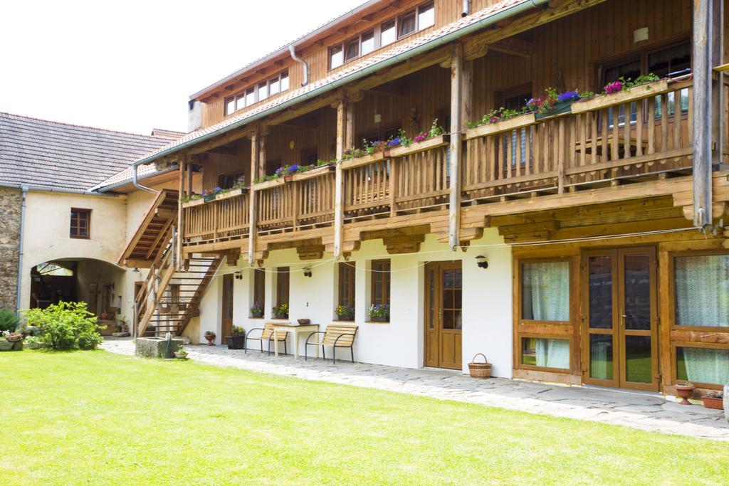Selsky Dvur Apartman Kájov Kültér fotó